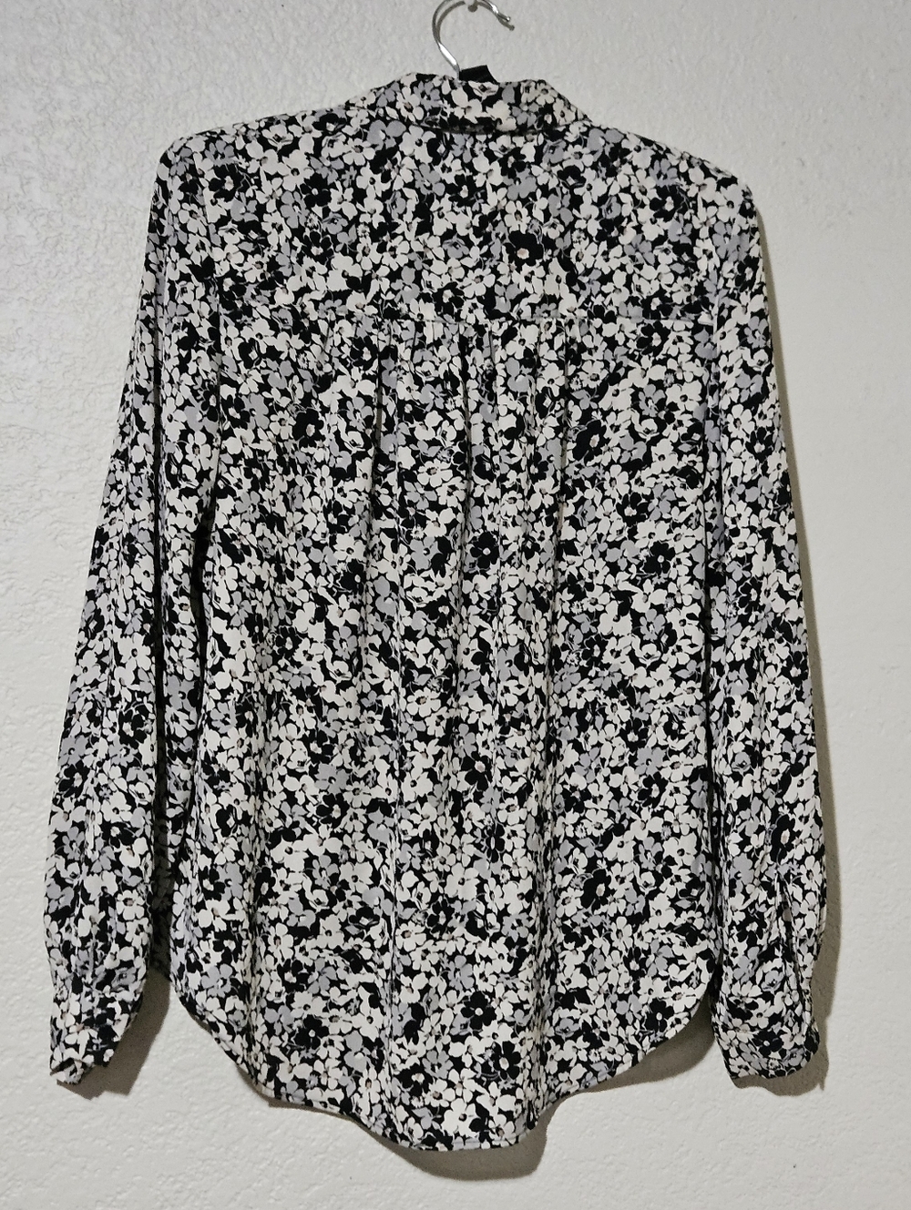 H&M Floral Blouse Small - Picture 3 of 3
